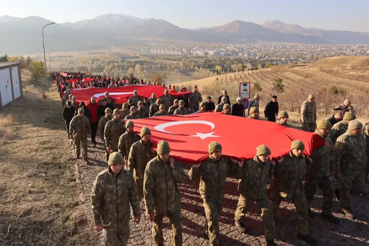 Erzurum’da Aziziye Destanı 148 yıl sonra dualarla anıldı